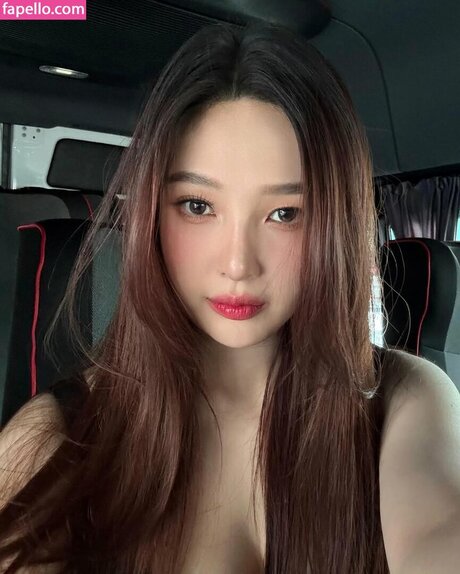 Park Soo young pornstar art photos