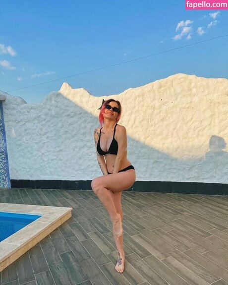 Mamarika star exclusive pic