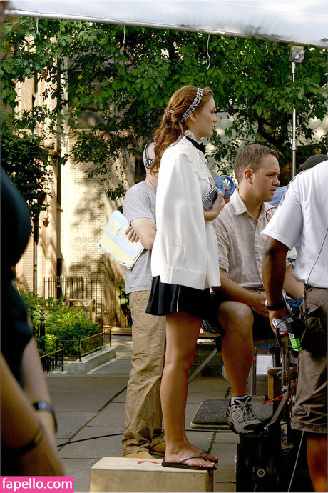 Leighton Meester pornstar pretty pics