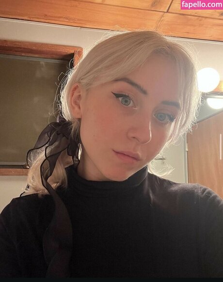 Mkultramilf pornstar sex photo