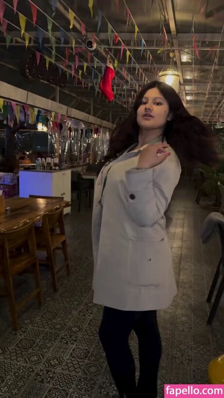 Khushi Tomar exclusive model pictures