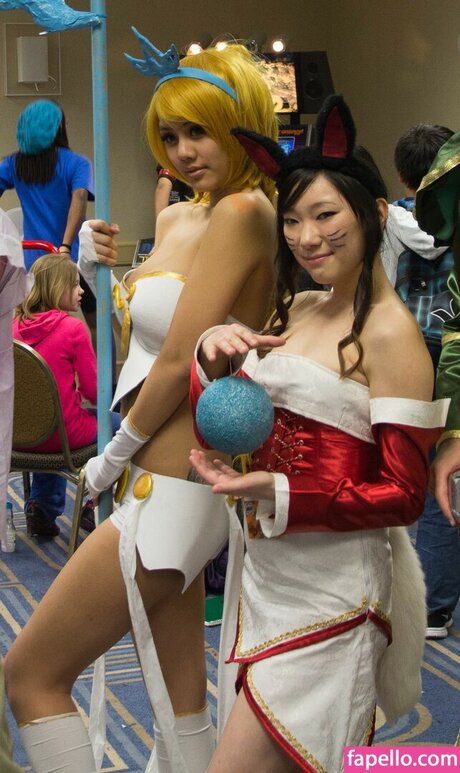 Marine Sivongsa model hot pic