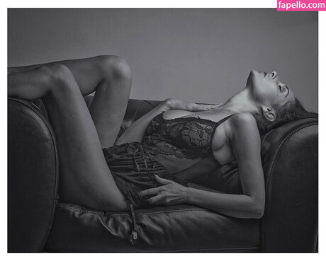 Ksenia Wegner adult model images