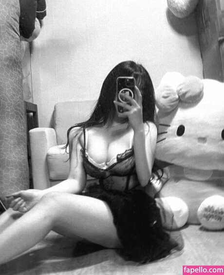 videos free onlyfans beautiful naked photo