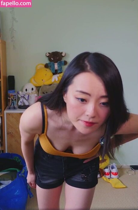 PotasticPanda pornographic actress img