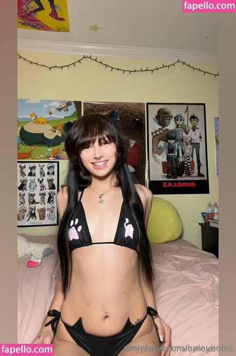 Haley Holes model nudes image