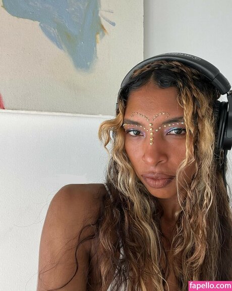 close up pussy onlyfans nude archive