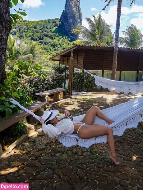 Carla Prata Profile pic