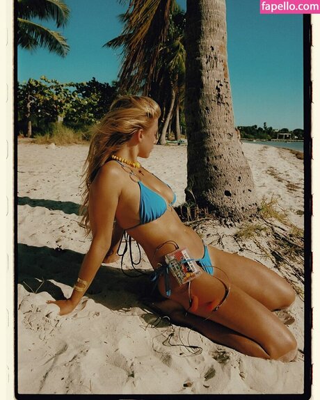 Xandra Pohl star top galleries