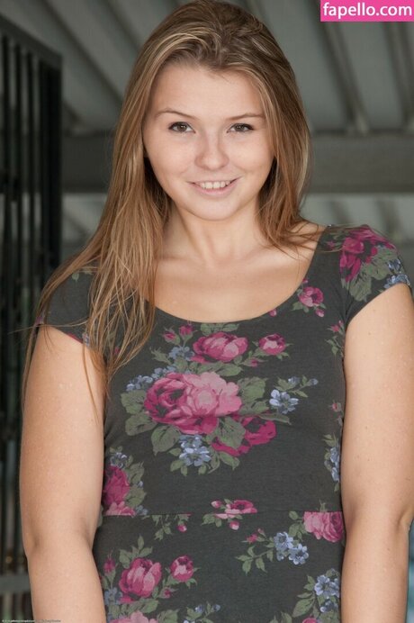 melissamay pretty star photo