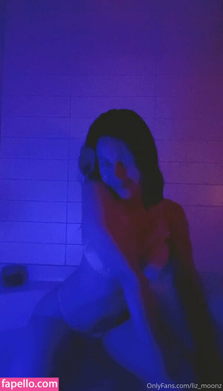 Liz Moonz adult star galleries