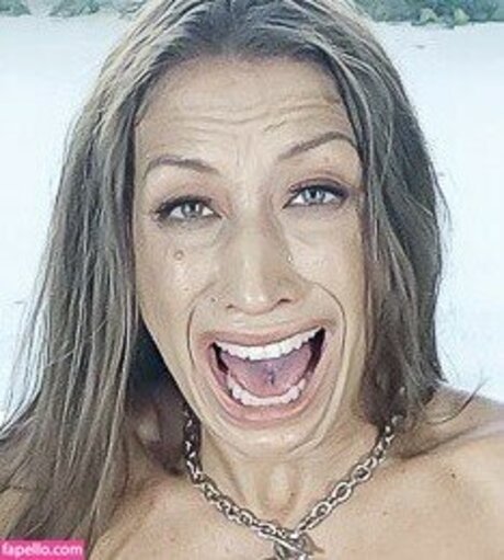 Harlow Wilde pornstar xxx gallery