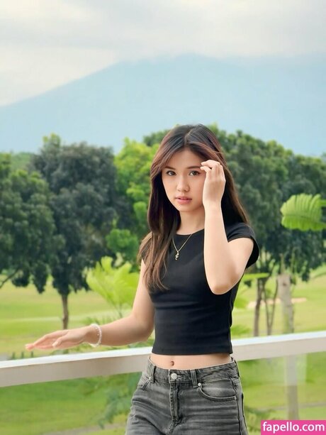 Leonazhen star galleries