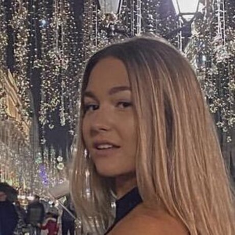 Mia Piper exclusive star pictures