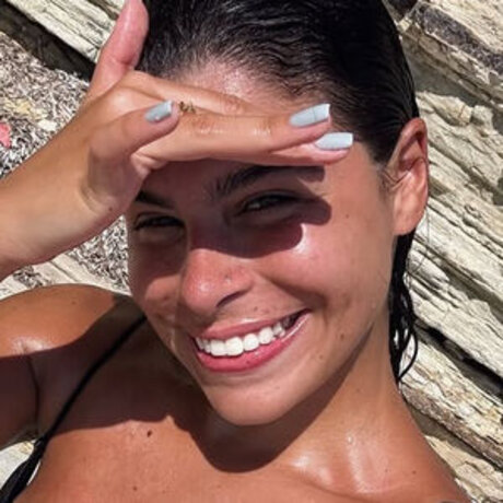 Priscila Evelyn star naked pic