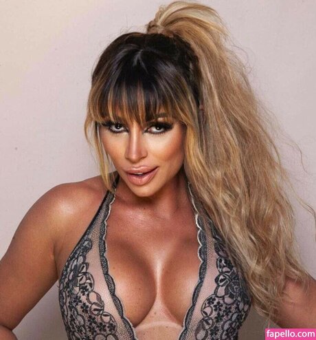 Ana Akiva sex pornstar photo