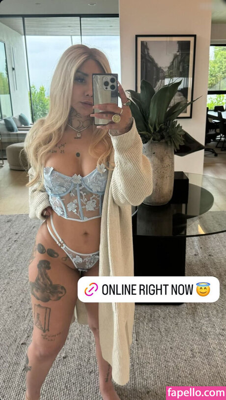 Ally Lotti model sexy pics