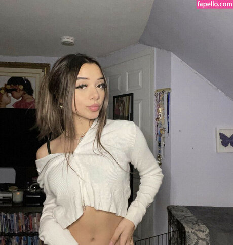 yessseeeniiaa pornstar high quality archive