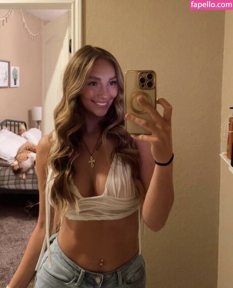 Jamie Gilbert beautiful star pic