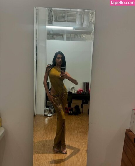 Lara Raj actress galleries