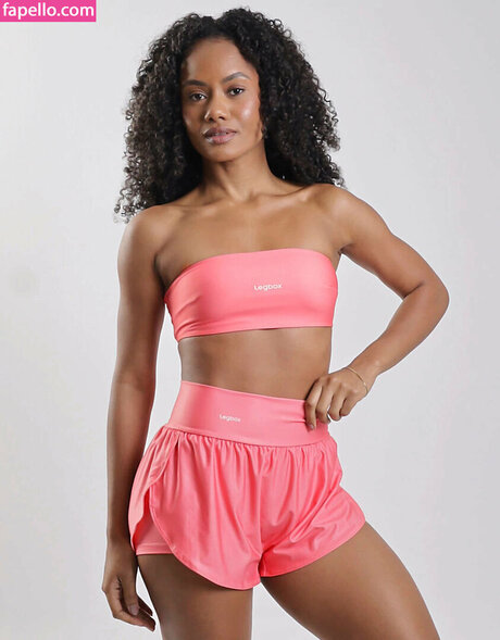 Acassia Diniz nude star pictures