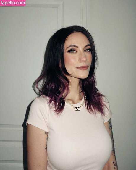 maghla_ pretty pornstar image