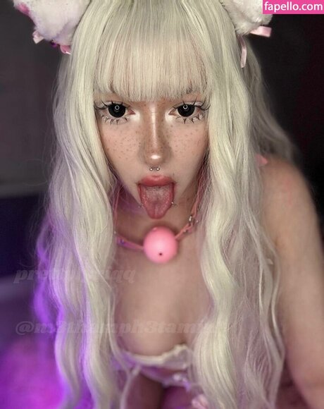 prettylyriqq free actress photos