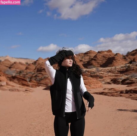 sarahemilyhope top model photos