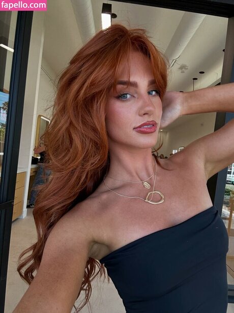 Julia Hatch star pornographic pic