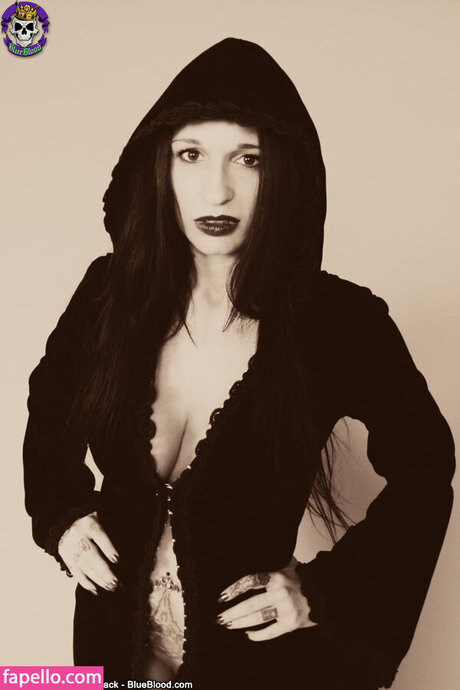 Lori Naughty adult star gallery