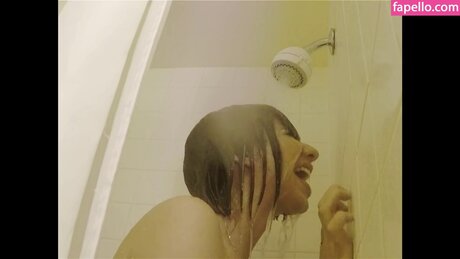 Jasmine Sandlas pornstar nude archive