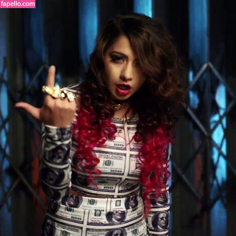 Jasmine Sandlas pretty pornstar image