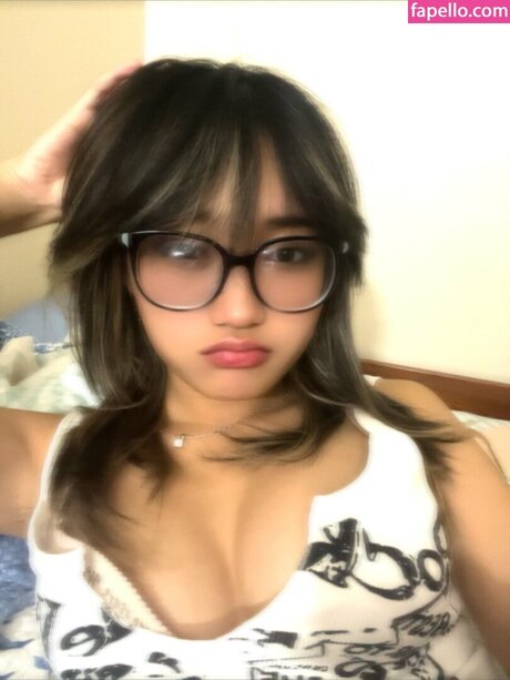 Yuuphobic pornstar sexy galleries