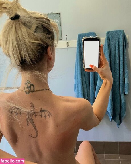 Maddie Phillips model pornographic pic