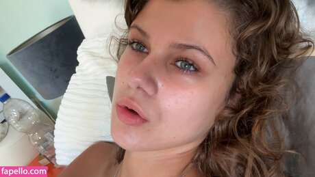 beautybellaaa erotic pornstar photos