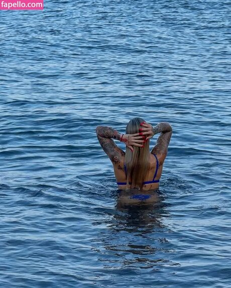 Bruna Rotta naked star pictures