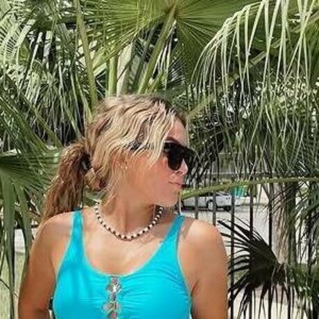 laurascottxoxo actress gallery