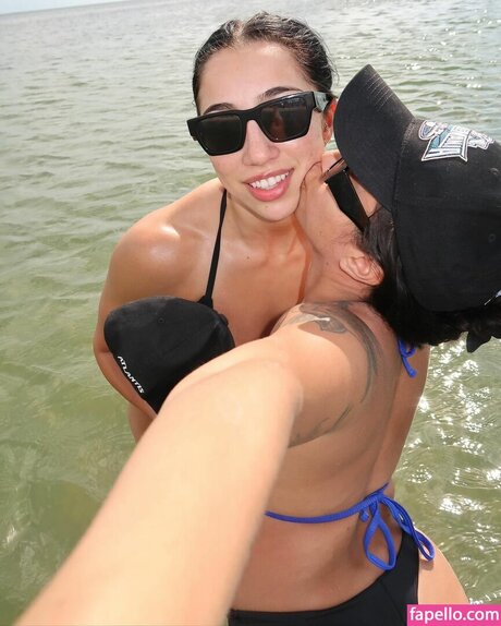 Zaira Lissette sexy star images