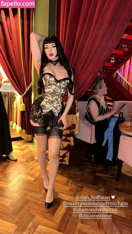 SweetSeverine xxx actress galleries