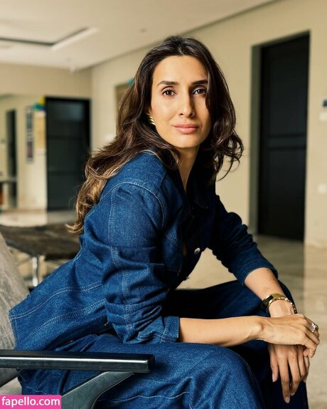 teacher milf onlyfans beautiful nude pic