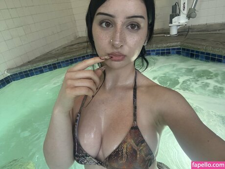 hldmahnd hd actress pics