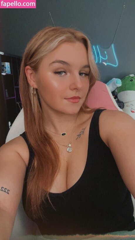 Lillianjl_ model high quality images