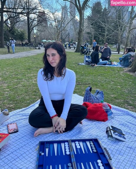 Brooke Averick sexy actress pic