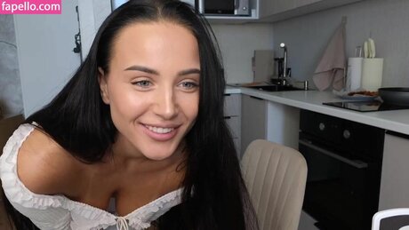 Want Emma sexy pornstar gallery