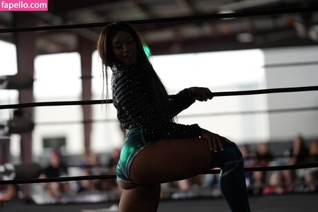 Kaci Lennox top star gallery