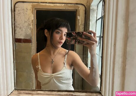 Om4ly adult model gallery