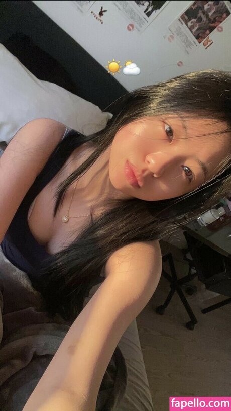 aishlvsu nude star photo