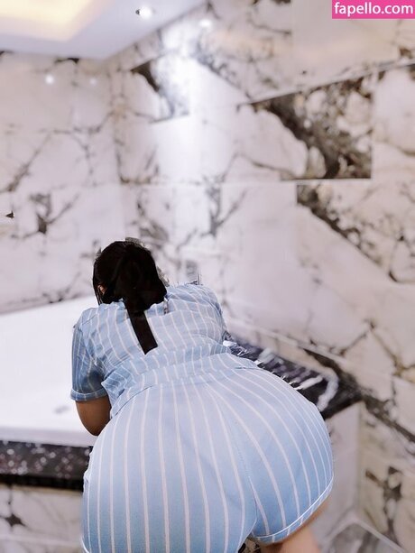 Virydinthemirror pornographic model img