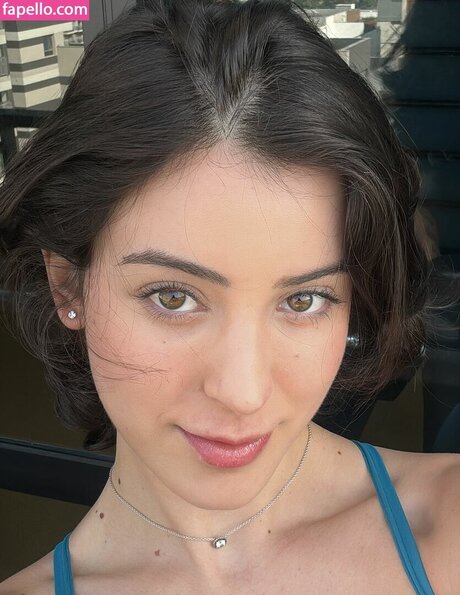 Zelonguinho pornstar nude image