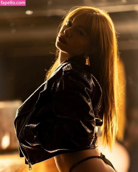 Giovanna Romeo best model gallery